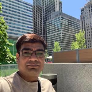 Meet your Posher, Nirav